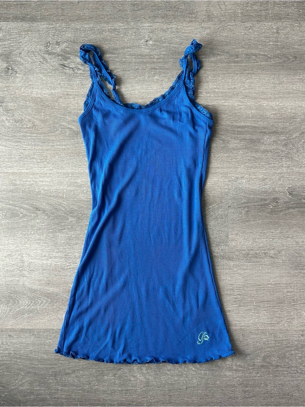 Vintage Guess Blue Lace-Trim Cami Tank with Ruffle Hem Y2K